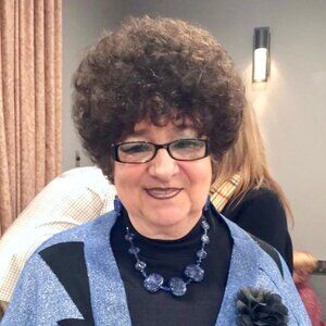 Meet your Posher, Margo